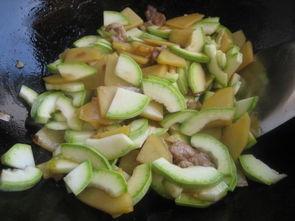 吃角瓜腰疼,揭秘腰痛与饮食的关系